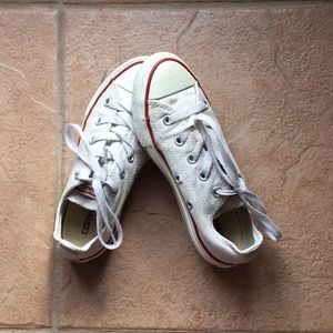 White converse girl size 13